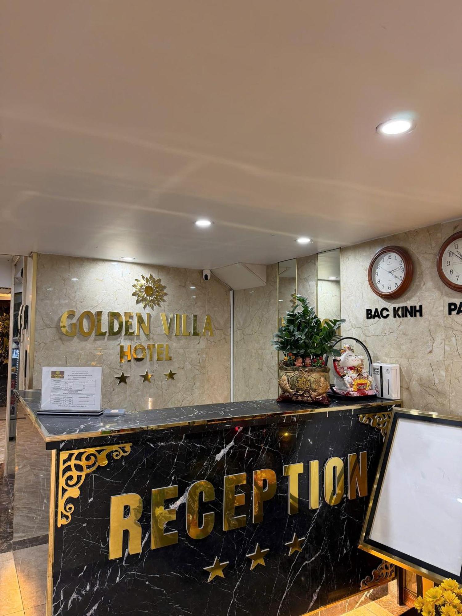 Golden Hotel — Photos 3